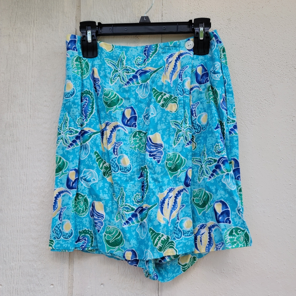 Vibrant Sea Life Print Shorts Womens Sz 10 - Picture 1 of 3